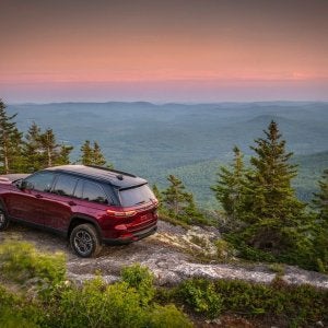 trailhawk cherokee